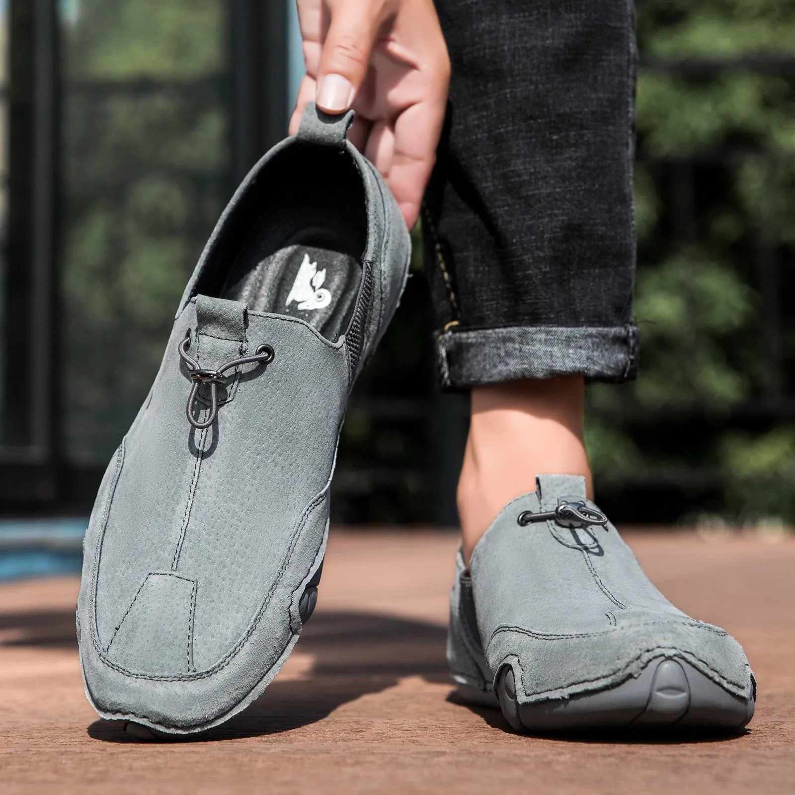 Dbeck® UrbanEase Pro: Men's Ultra-Lightweight Leather Casual Shoes For Outdoor & Cycling