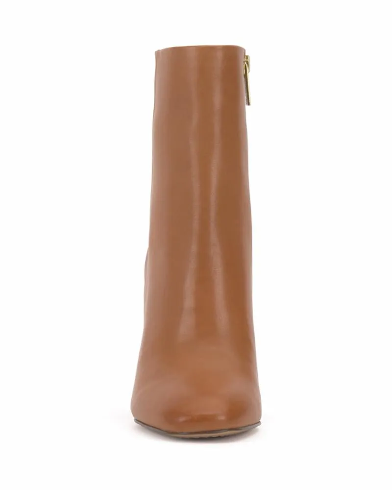 Vince Camuto Women's Jordyn Brown M