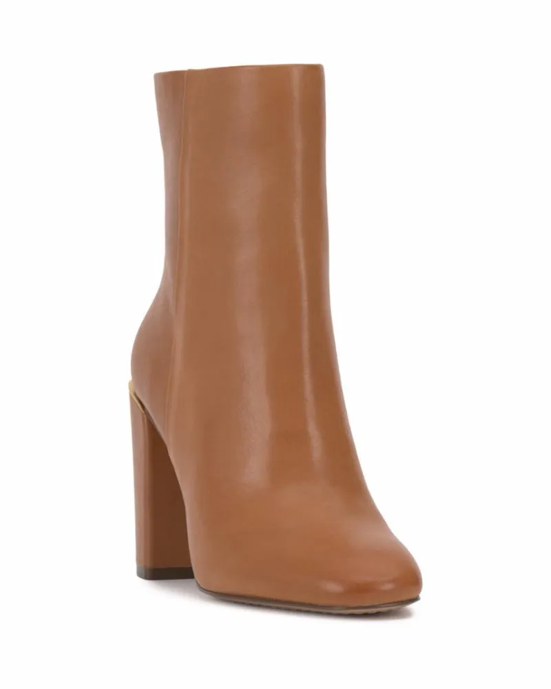 Vince Camuto Women's Jordyn Brown M