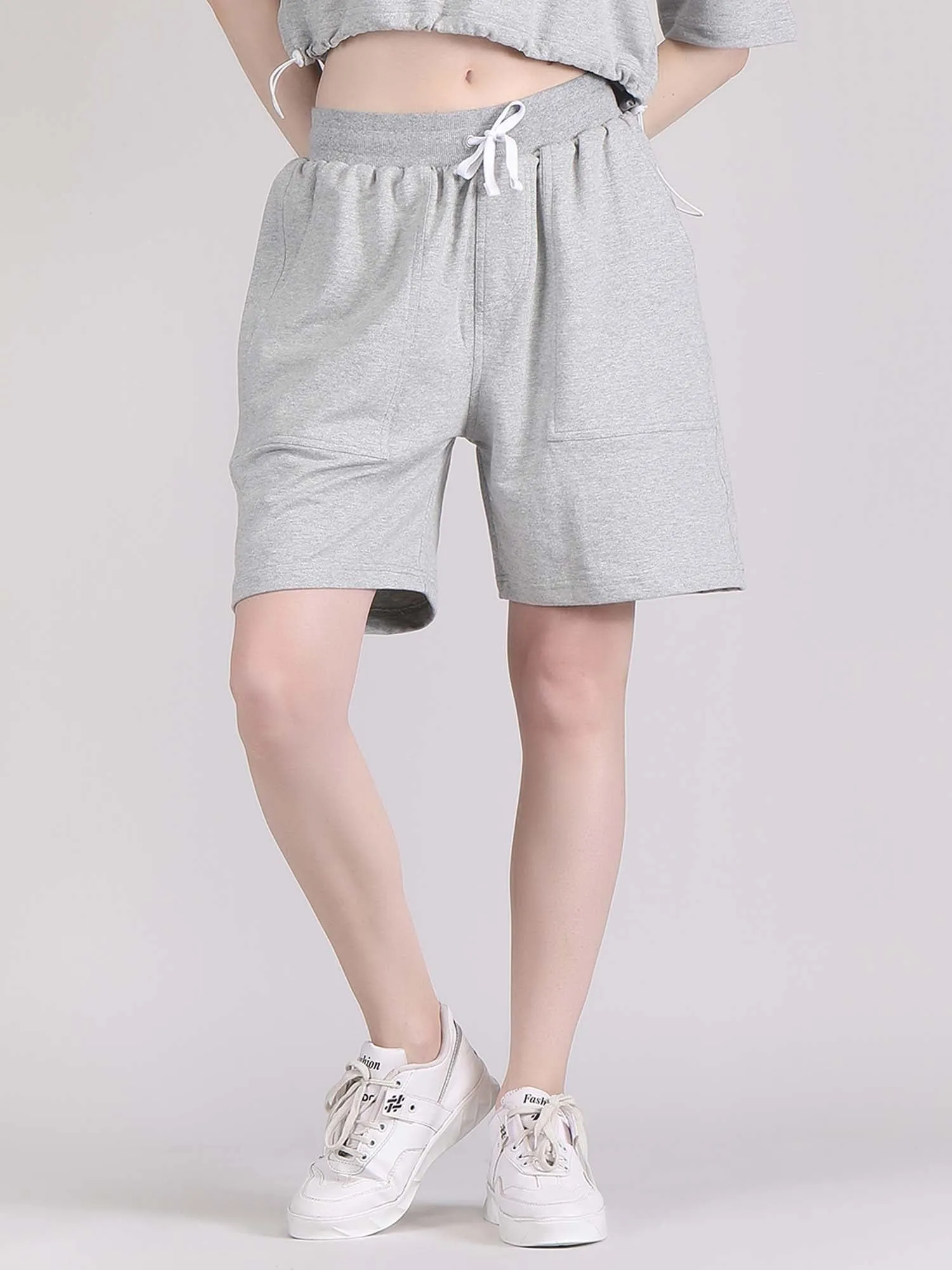 womens knee length shorts