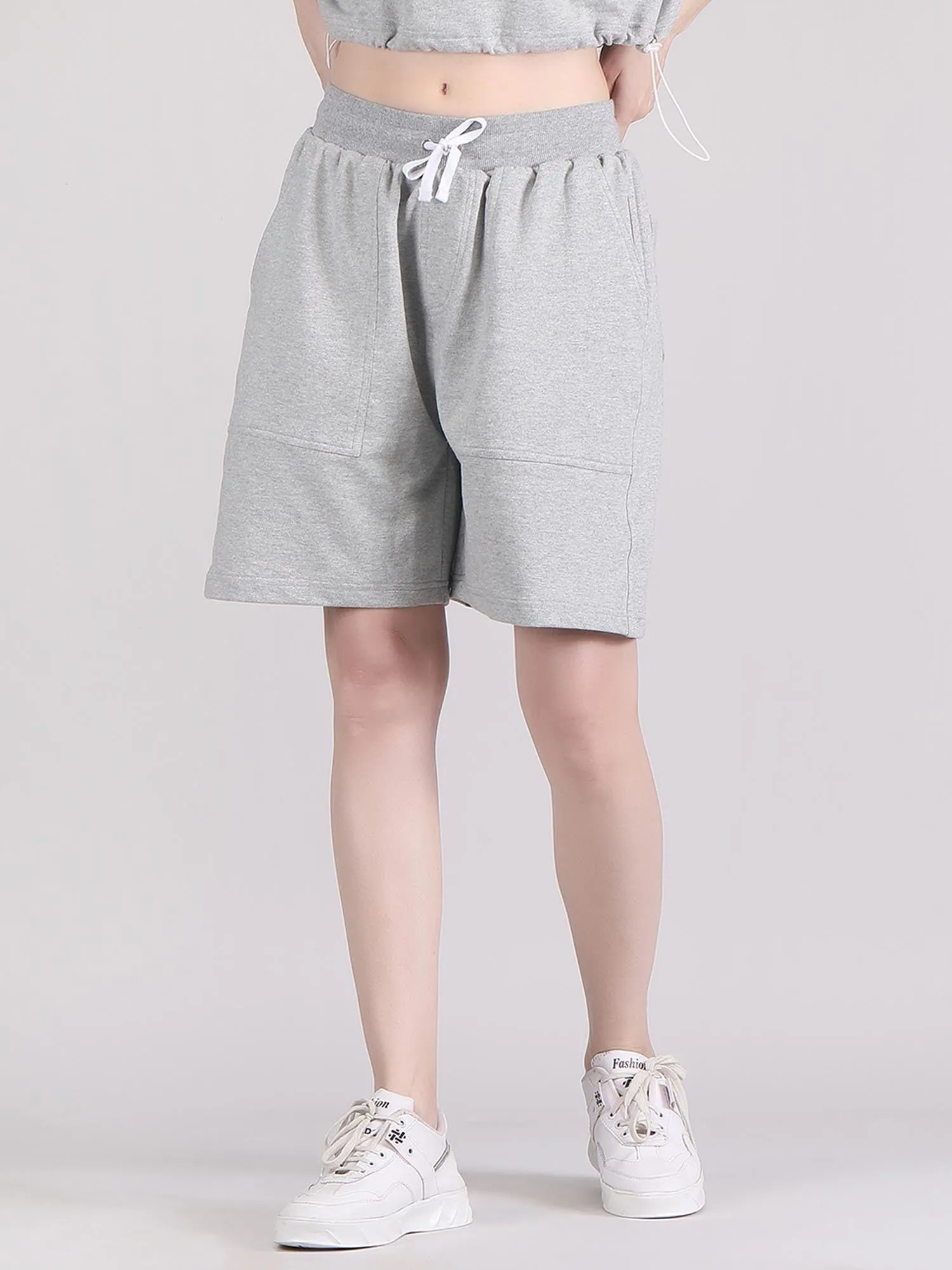 womens knee length shorts