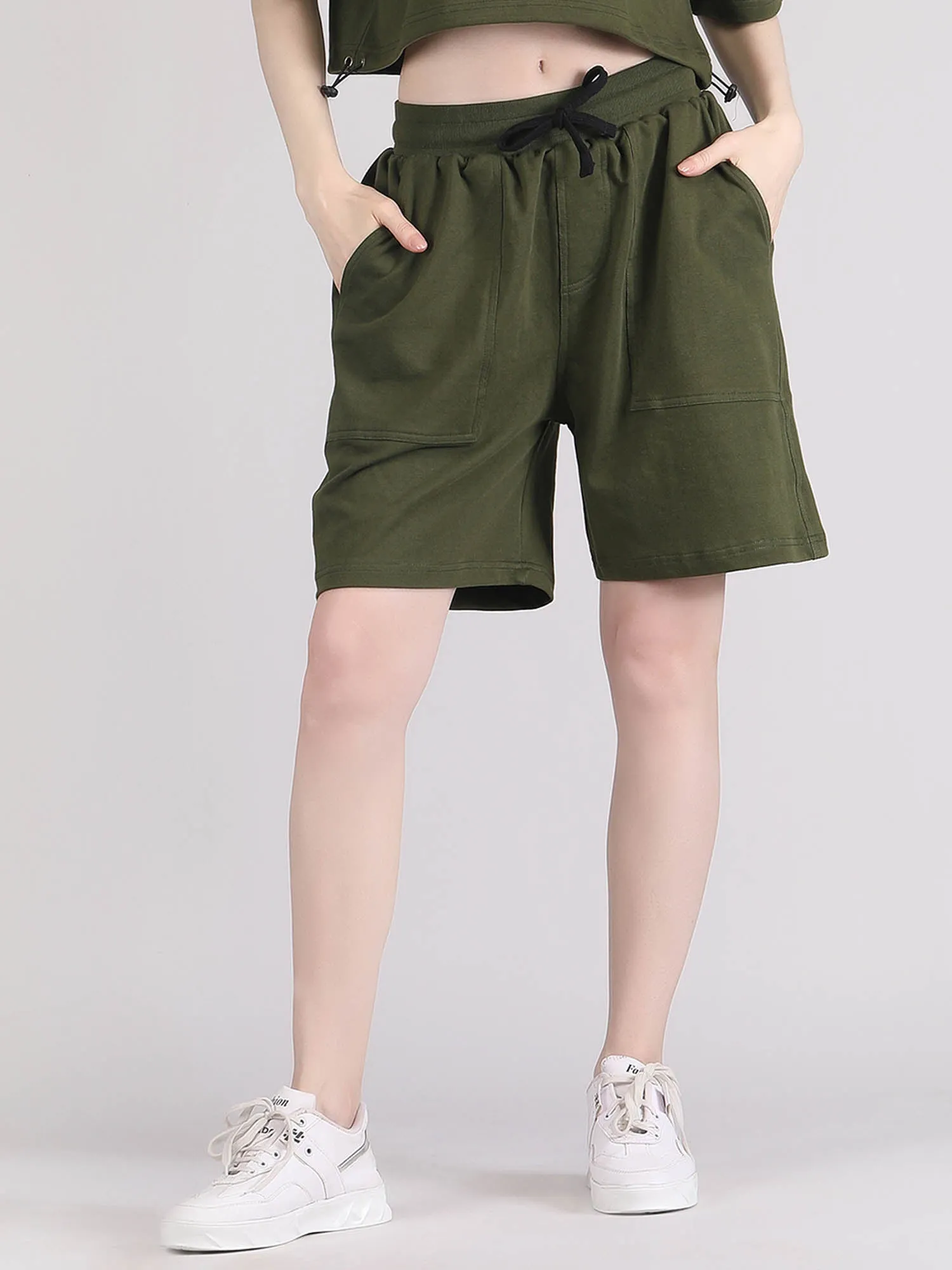 womens knee length shorts